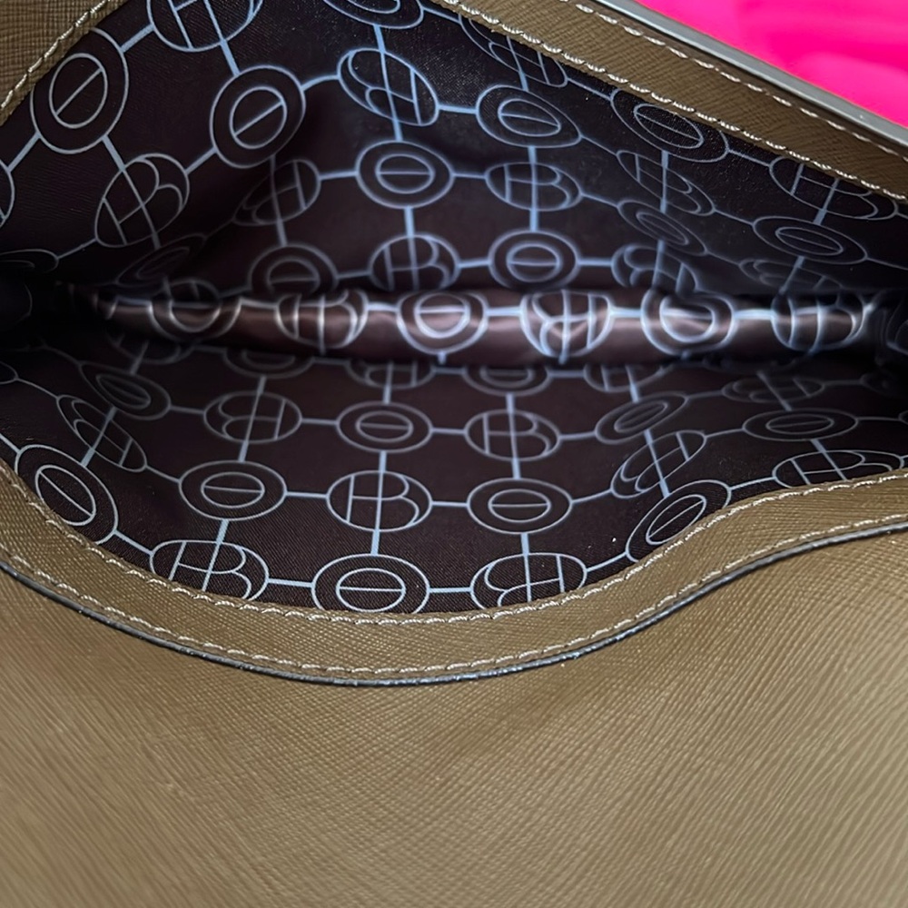Henri Bendel 2-in-1 Crossbody Bag-NWOT - Picture 16 of 16